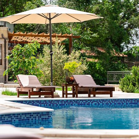 Sunset & Sunrise Villas In Stanisici-Two Villas With Common Pool Budva Exteriér fotografie