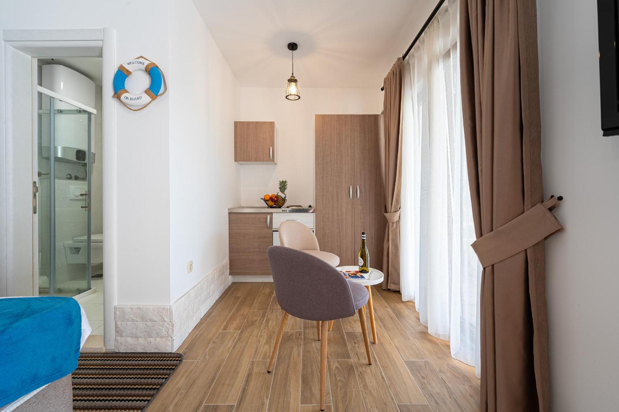Sunset & Sunrise Villas In Stanisici-Two Villas With Common Pool Budva Exteriér fotografie