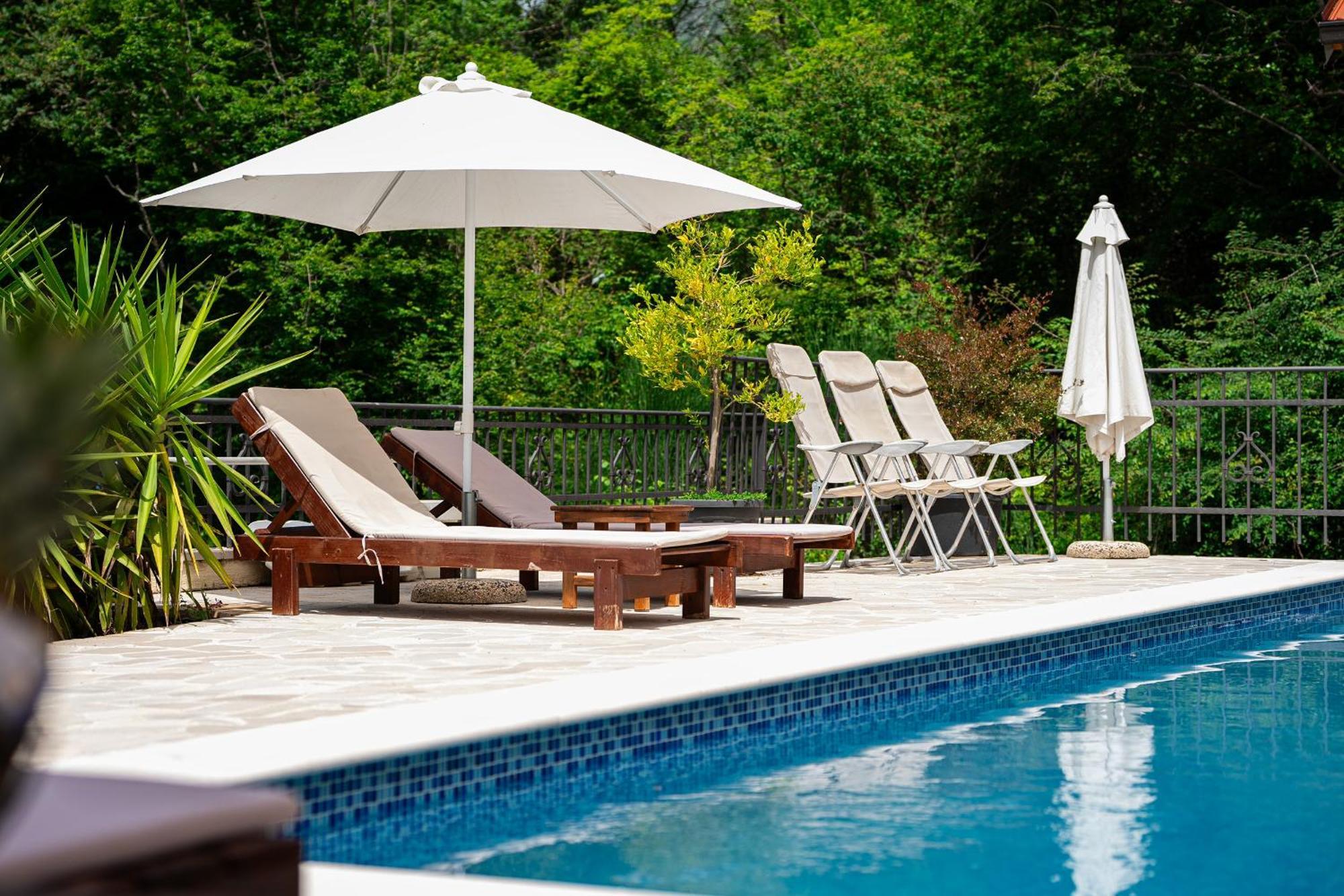 Sunset & Sunrise Villas In Stanisici-Two Villas With Common Pool Budva Exteriér fotografie
